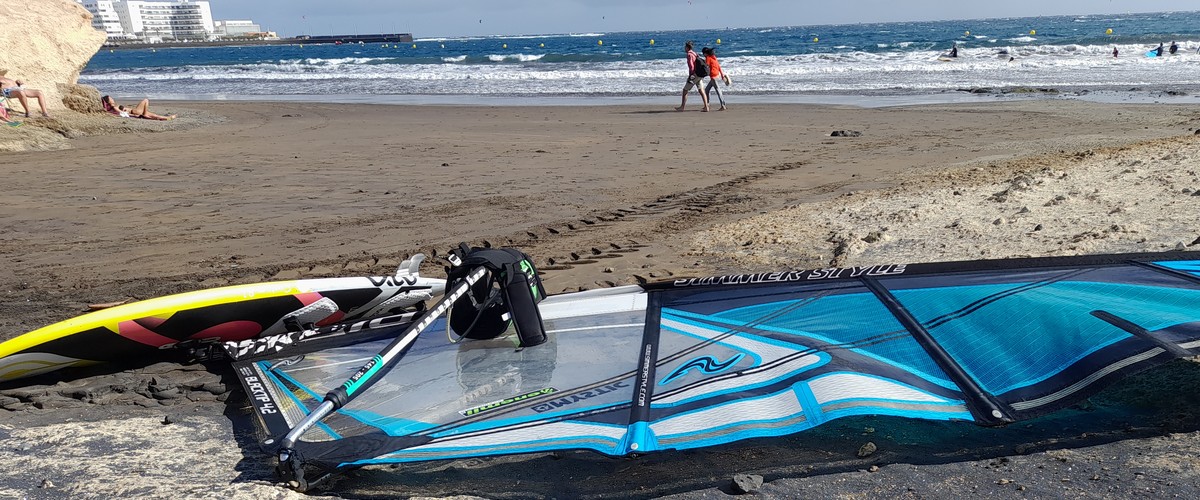 Kitesurfer mentése